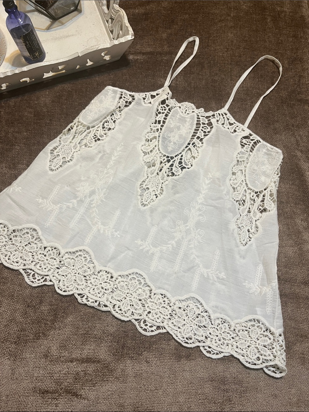NWT Lulus White Crochet Lace  Spaghetti Strap Cami / Tank Top- Size Small